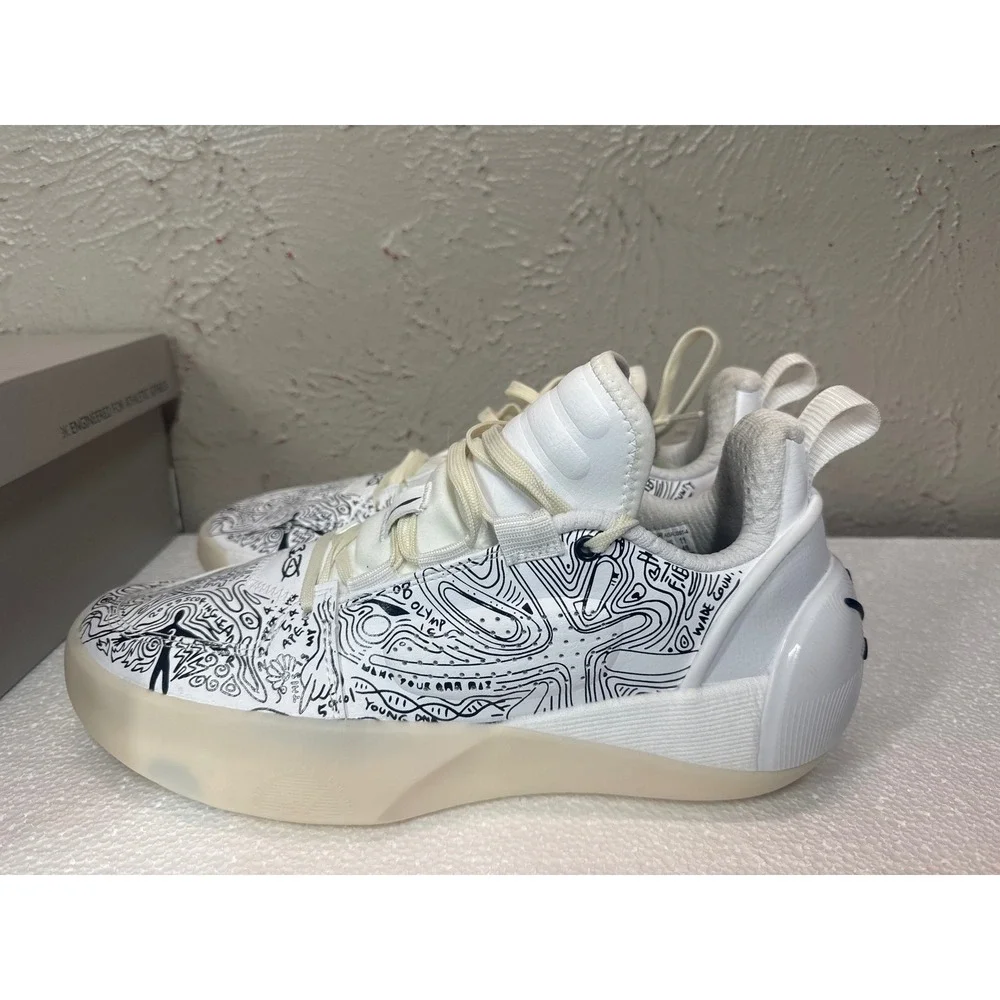 Li Ning Wade ABAU0514 Professional Basketball Shoes Mens Size 11 White Black Art